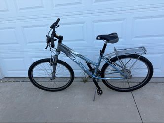 Giant Boulder mountain bike