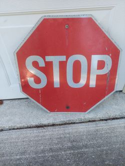 Road stop sign