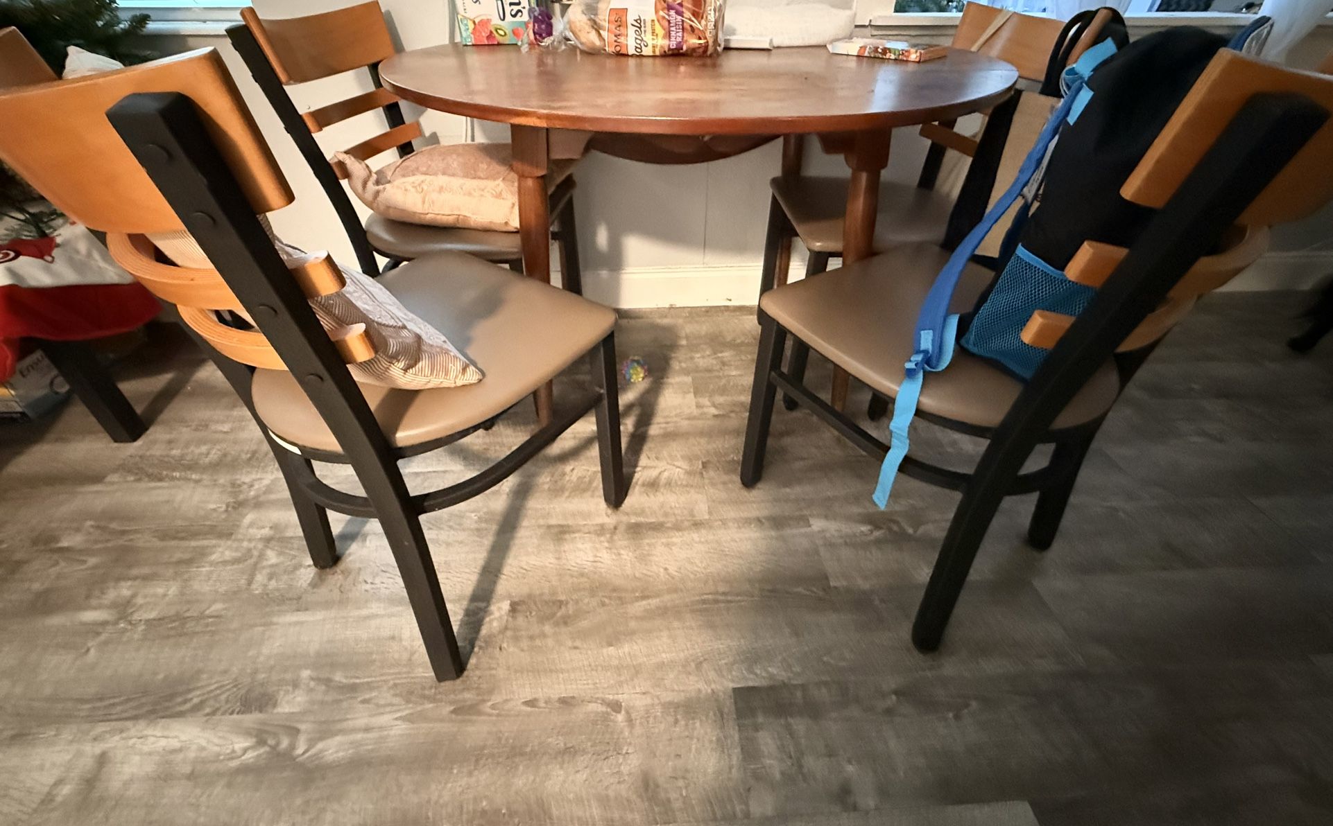 Kitchen Table Set 