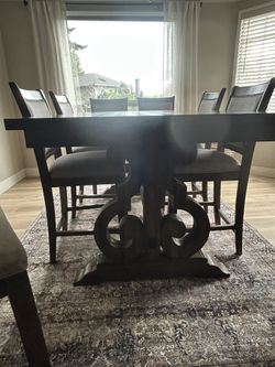 Counter-High Dining Table