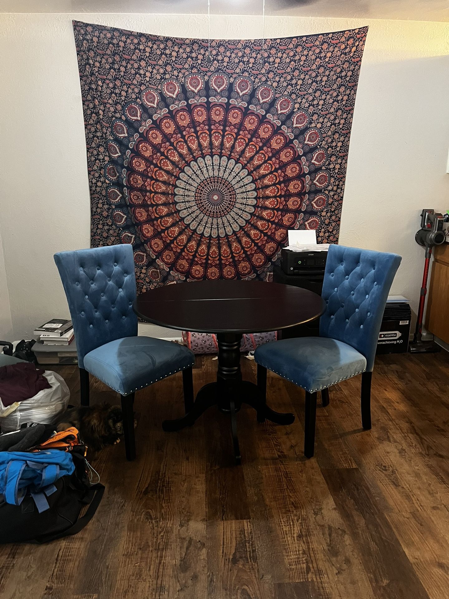 Kitchen Table And Chairs