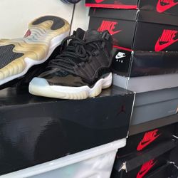 $150 Jordan 11 Retro  Size 8.5