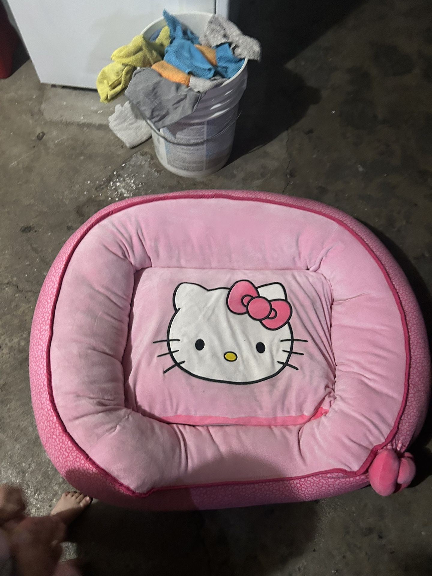 Hello Kitty 
