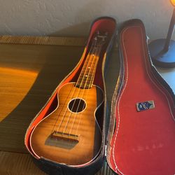 vintage 1950’s harmony soprano ukulele