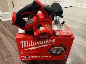 Milwaukee 6 1/2” M18 fuel Cordless/Brushless Circular Saw