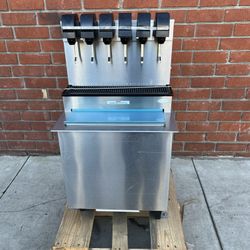 Cornelius CB 1722 S/S Drop-In Soda Dispenser with 6 Valves and 85 lb. Ice Bin