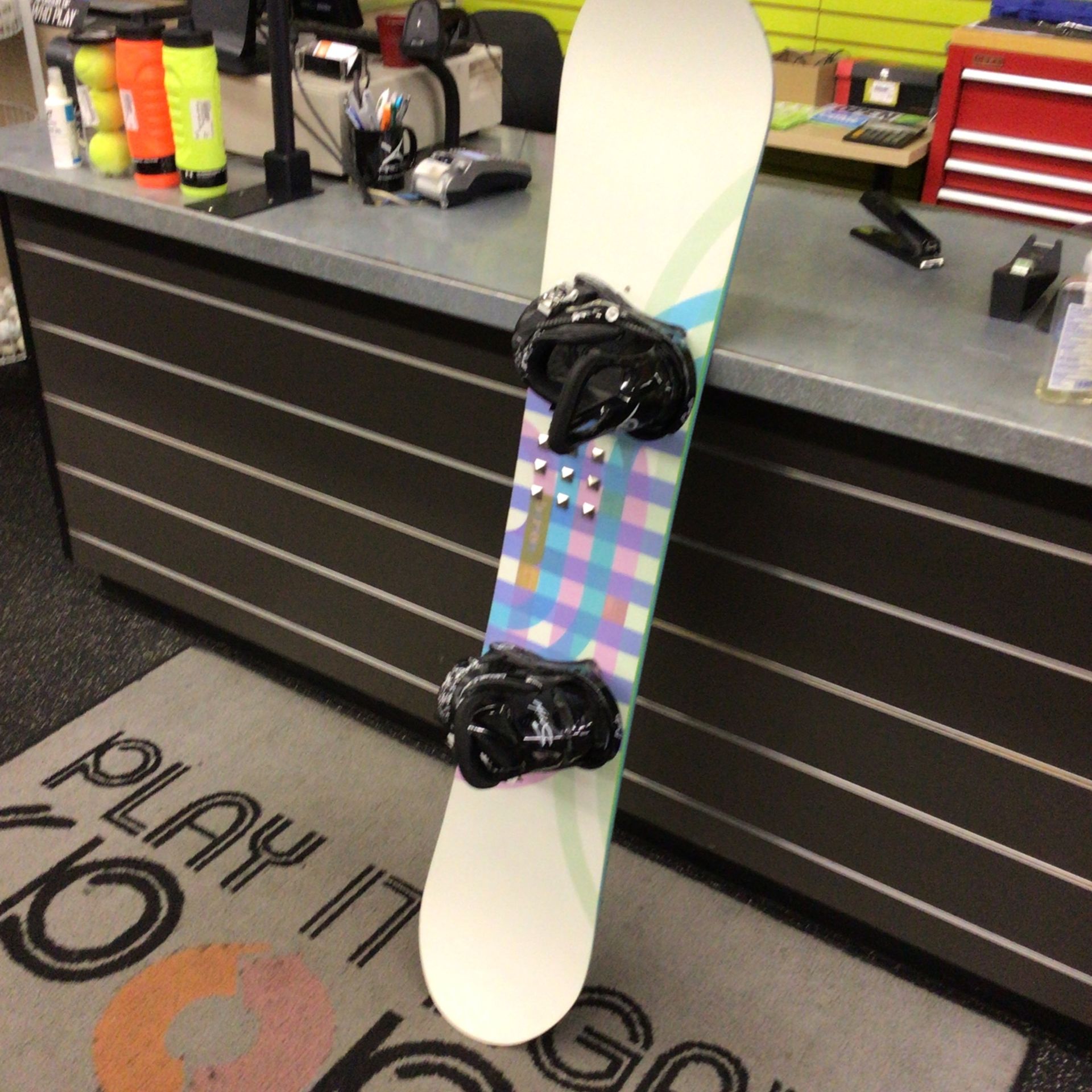 Burton Feather 144cm With Burton Medium Bindings