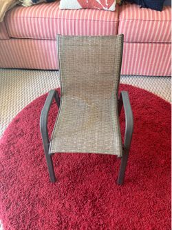 Kids patio chair