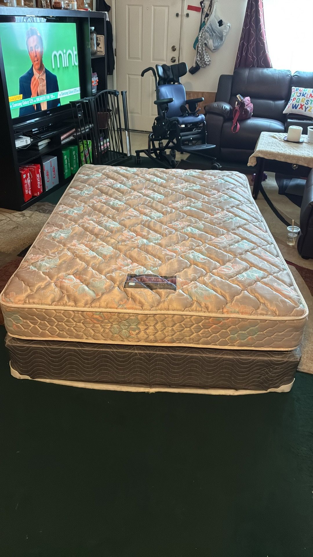 💞💞$280!!!—-(firm on price) nice Full size mattress—(mattress only)although I have many mattresses available of almost every size (no king size) you