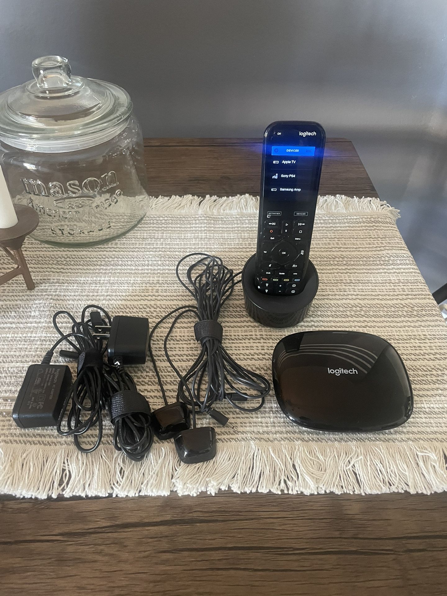 Harmony Elite Universal Remote Hub for Sale in West Hollywood, CA - OfferUp