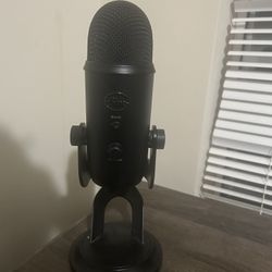 Blue Yeti Microphone 