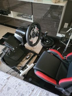 Gaming Chair With LOGITECH WHEEL AND PEDALS