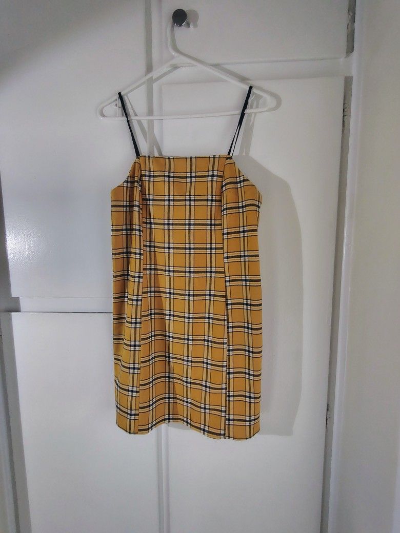 NEW DRESS. SIZE S $8