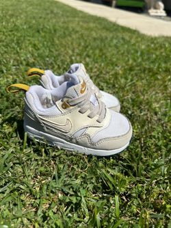 Kids Nike shoes