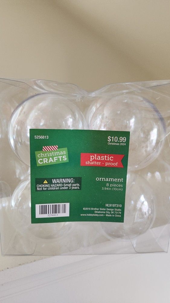 Shatterproof Clear Christmas Ornaments