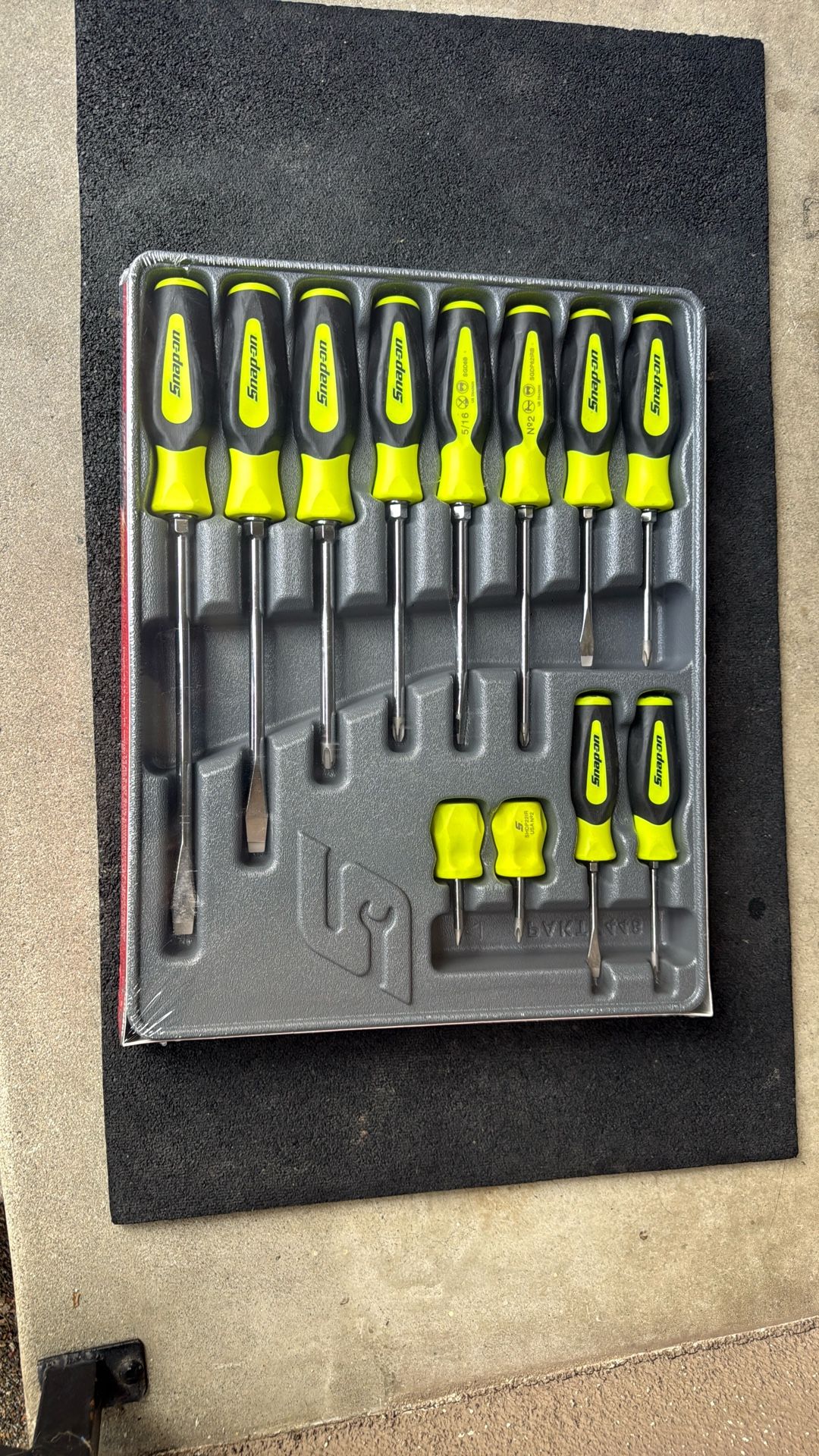 Snap On Hv Yellow 12 Pc Set