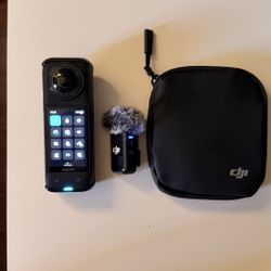 Insta360 X4 Camera with Mic & Car Mount