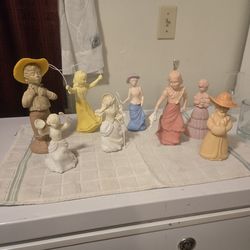 Vintage Avon figurine perfume bottles