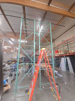 Shelving unit