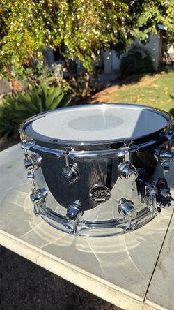 DW snare
