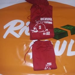 GM EVERYONE I HAVE Rich$oul collections MENS SWEATSUITS AVAILABLE RN ❗❗❌ SIZES S-4X $80 EACH HMU GUYS DELIVERY ALL DAY TO LOVRE THE SUPPORT✊💯 RED