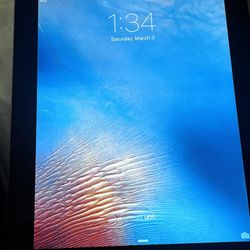 Original iPad In Good Condition