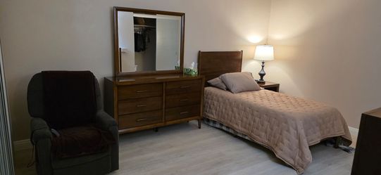 5 piece twin bedroom set