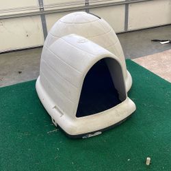 Dog Igloo 