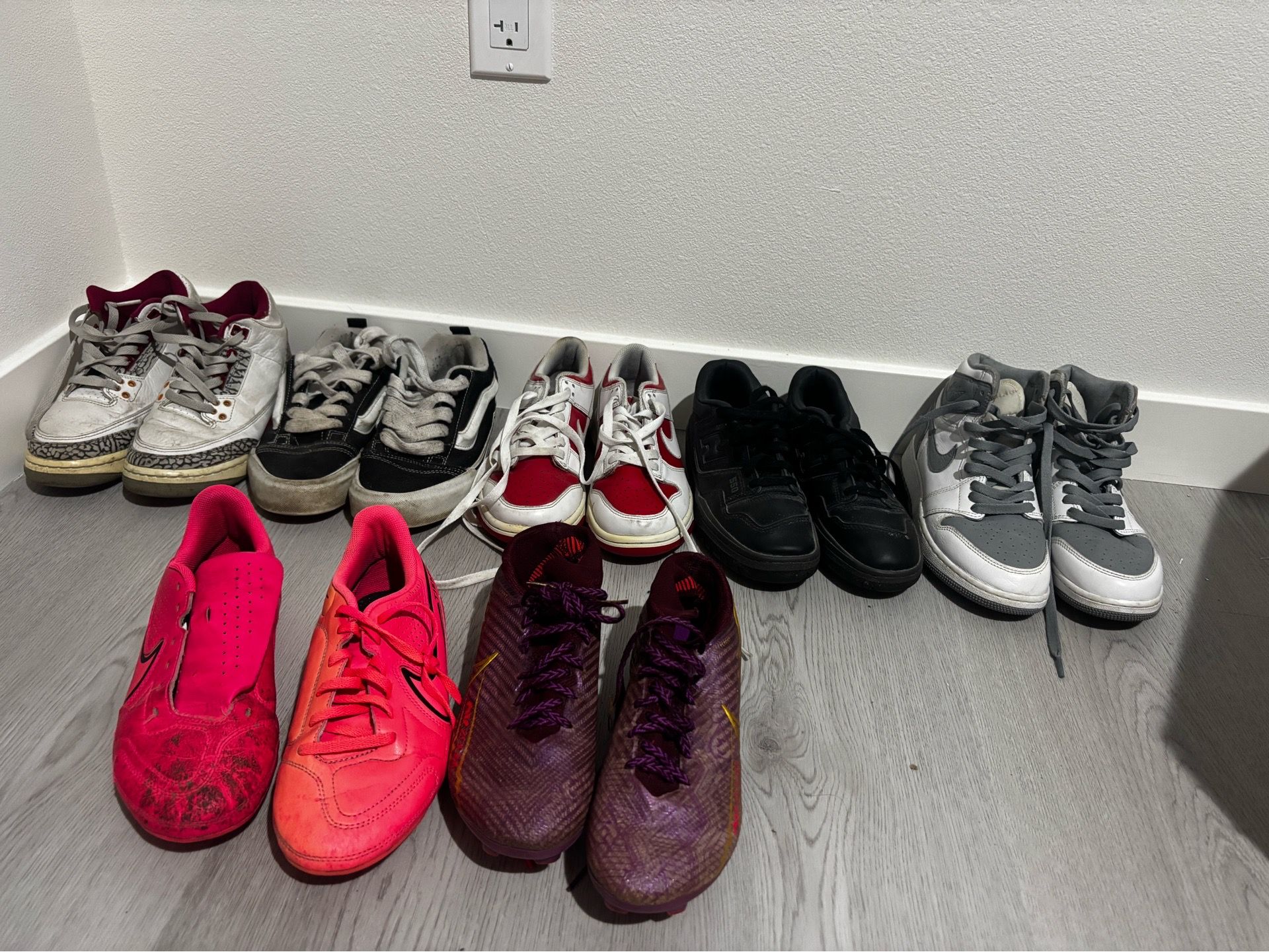 Shoes NEED GONE READ CAPTION