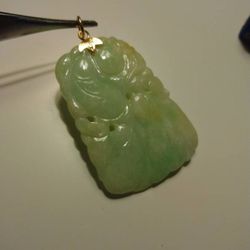 Vintage Jade Jaidite 14k Eye Chain Natural Stone  Pendant 