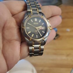 Seiko Watch kinetic Titanium 