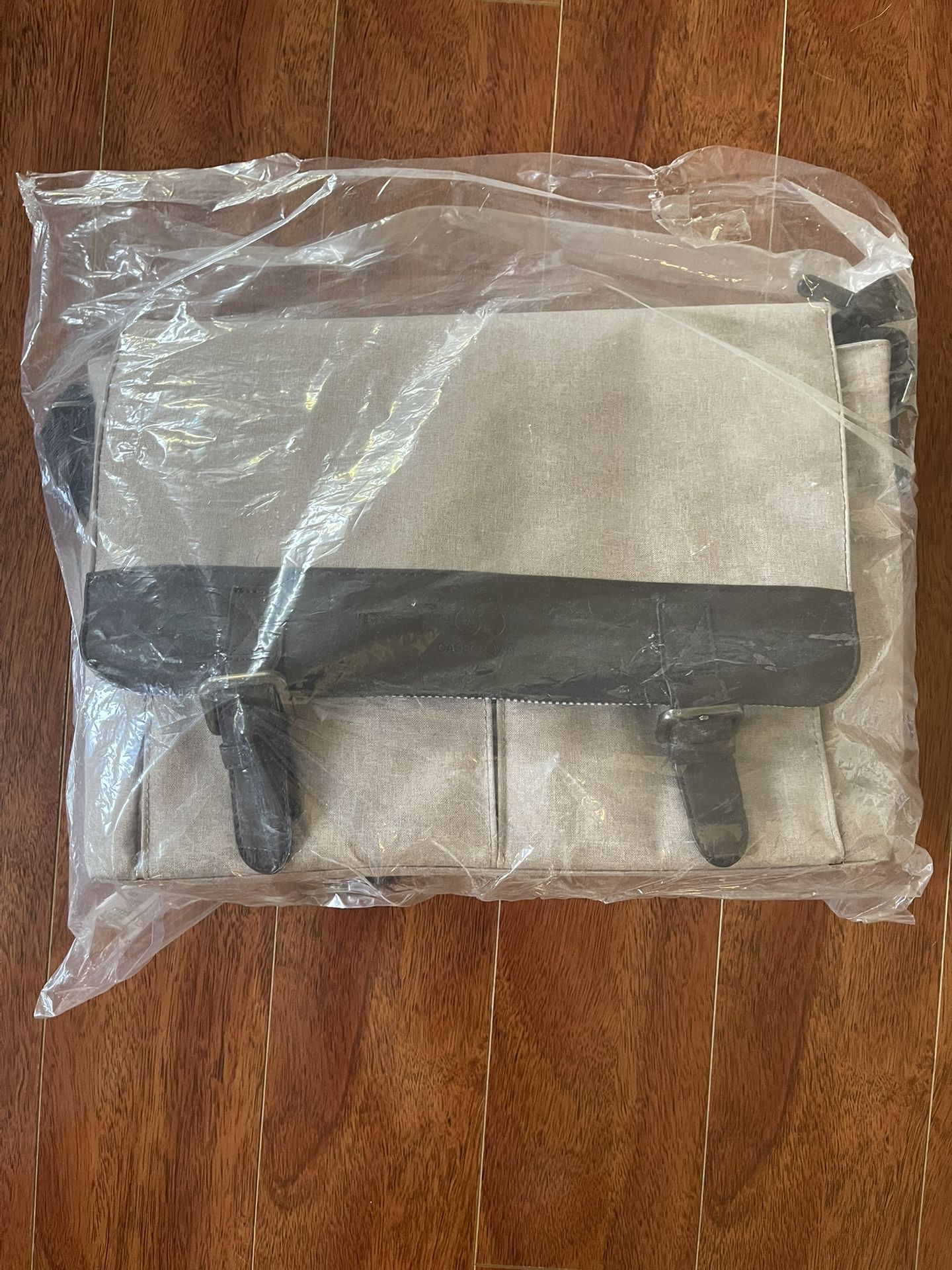 13 Inch Messenger Bag