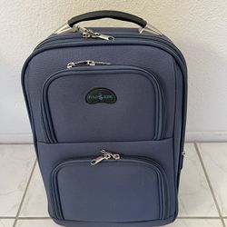 PoloKing Carry On Luggage T-Handle 