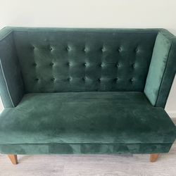 Small Cute Sofa 