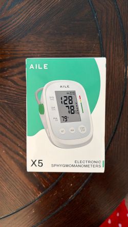 Electronic Blood Pressure Cuff - Brand New