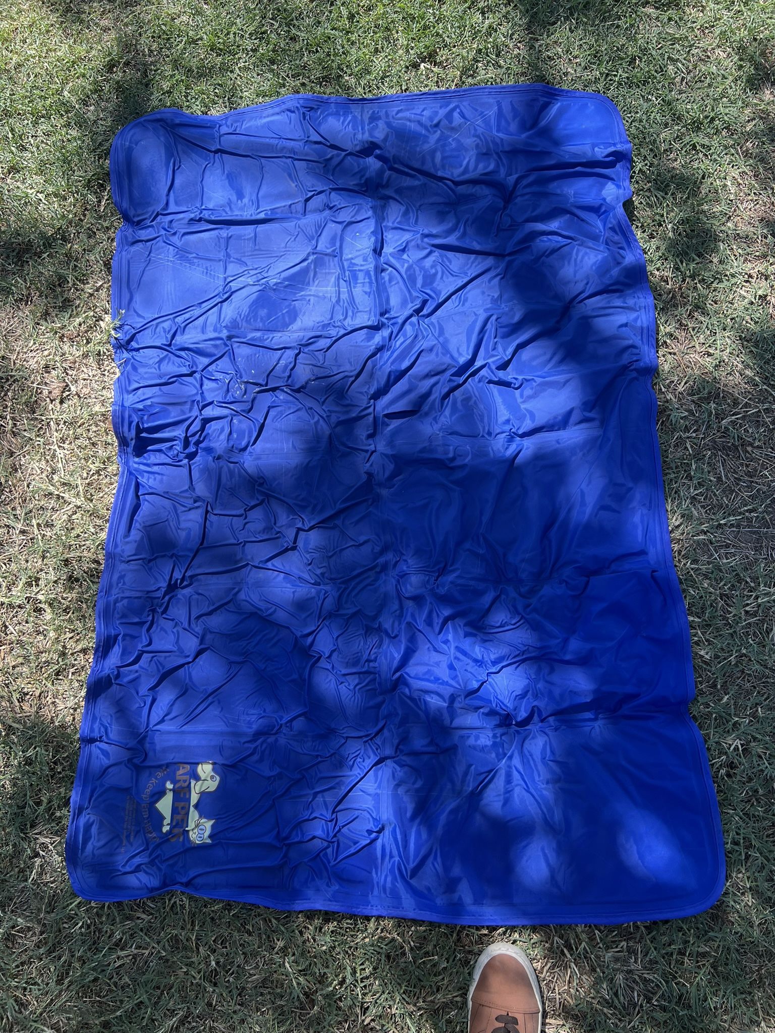 Arf Pets XL Dog Cooling Mat – 35” x 55” – Self-Cooling Gel