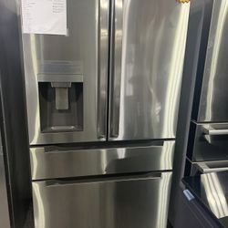 Refrigerator **French Door Stainless Steel - Best Deal Or Make Us An Offer!