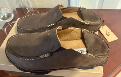 OluKai Moloa **MAKE OFFER**