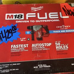 Milwaukee m18 Fuel SDS Rotary Hammer drill w One key . Tool only