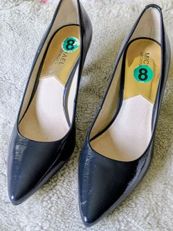 Michael Kors Womans Navy Patent Heels