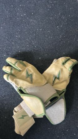 bruce bolt batting gloves