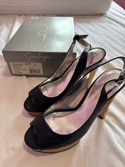 Jessica Simpson Black Heel sandal size 8.5