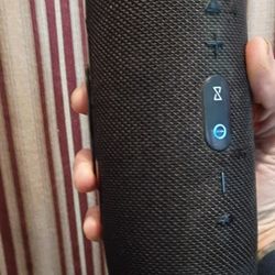 Like New JBL Works Like  Champ 