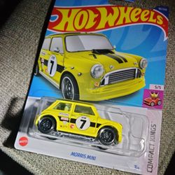 2022 Hot Wheels "Morris Mini" - #161 - Treasure Hunt!
