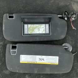 2020 Jeep Grand Cherokee Sunvisors