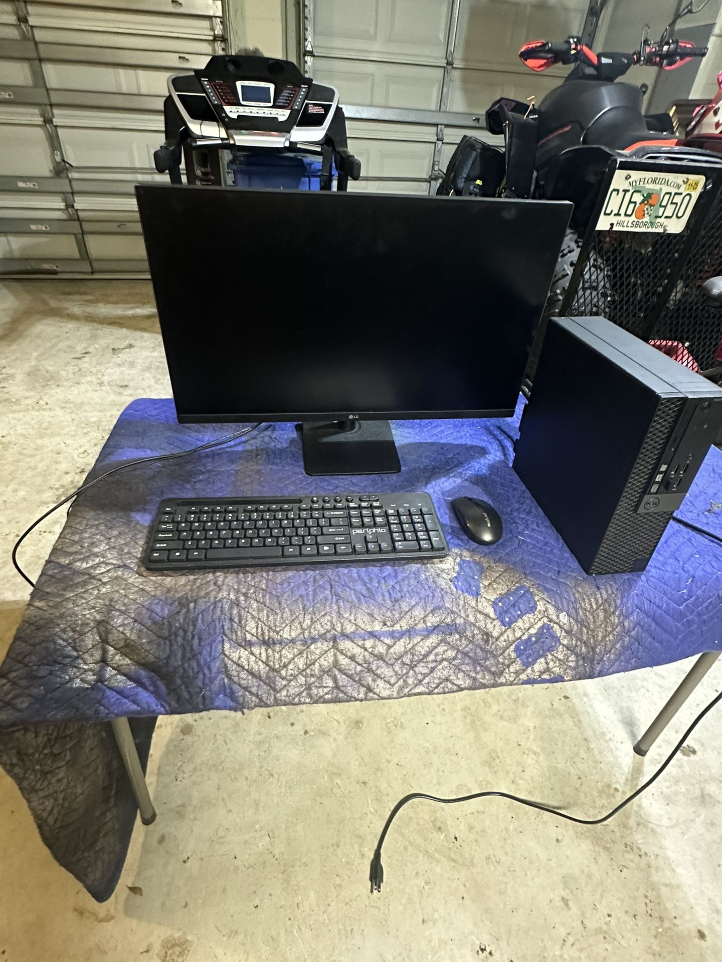 Dell Computer System With Monitor Package