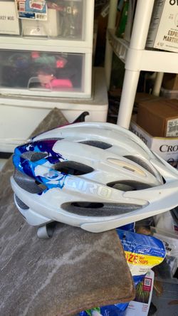 Bike helmet youth or young teen