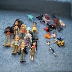 Retired Vintage Mini Bratz Doll Lot With Accessories