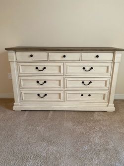 Wood Dresser