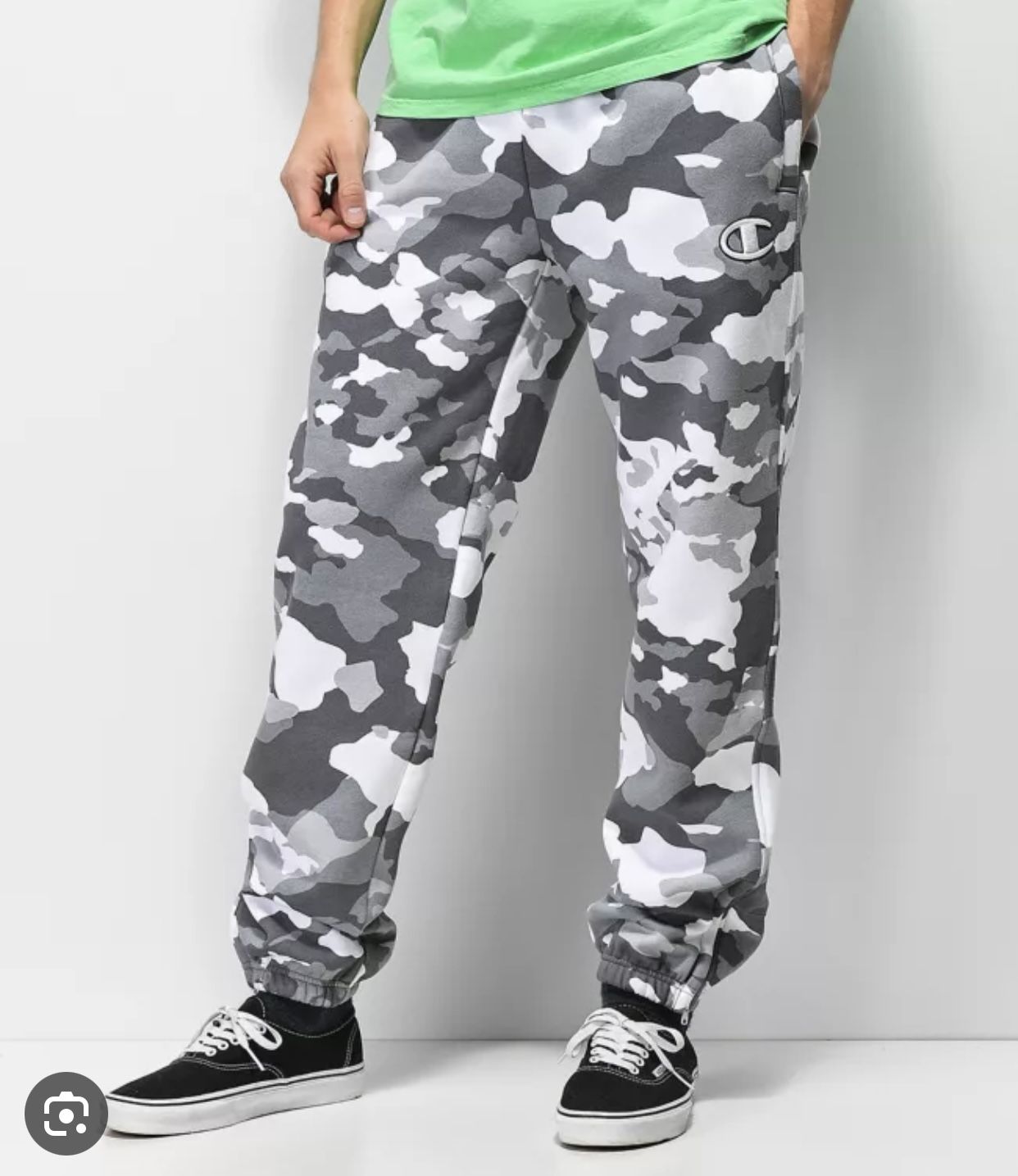 Champion gray Camo Fleece Cuffed Sweatpants Joggers Mens Size medium Camouflage. Make an offer!